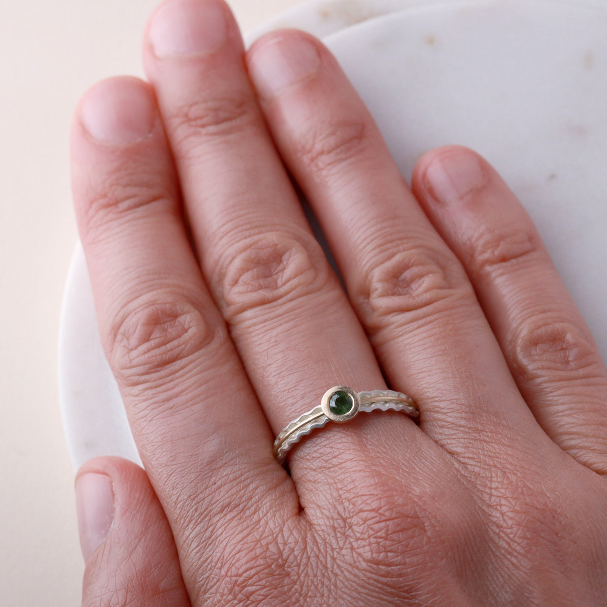 Embrace Ring - Green Sapphire