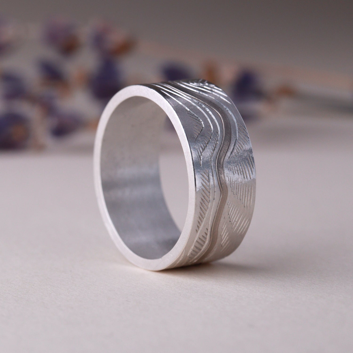 Contours Ring - Wide - Silver & White Gold