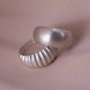 Bilbao Ring Set - Smooth and Ridged - Silver